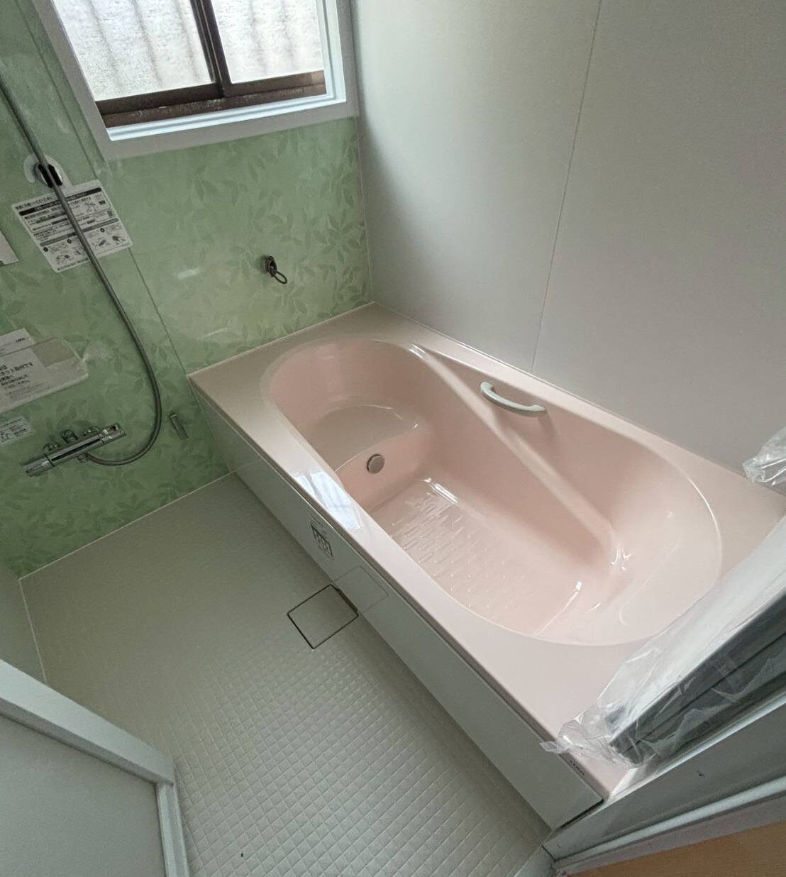 お風呂リフォーム施工事例｜LIXIL「リデア」で快適性と安心感を高めた浴室空間へ